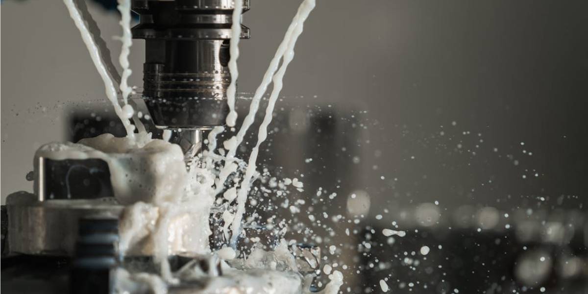 CNC milling operation with coolant flood — precision milling service Vietnam | VNcontX